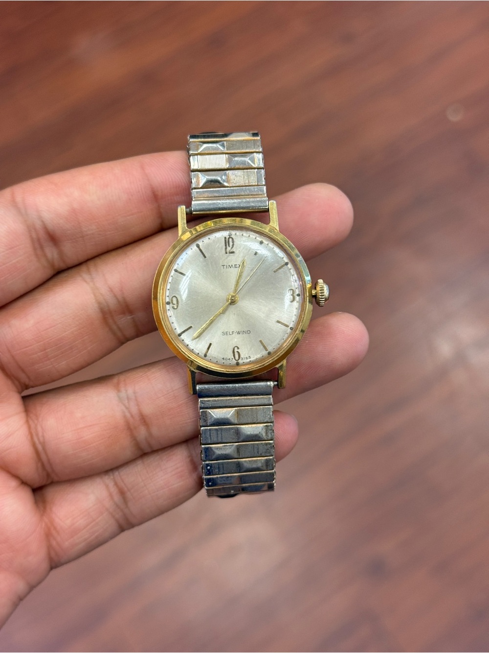 Timex Gold-Tone Vintage Self-Wind Watch with Two-Tone Stretch Band - Picture 6 of 8